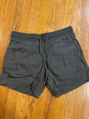 Natural Reflections dark gray Women's Shorts with Elastic Waist